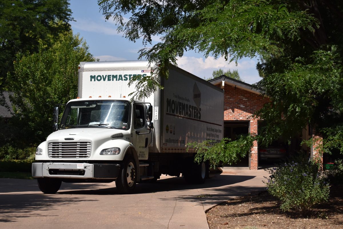 Local vs. National Moving Companies: Which Is Better?